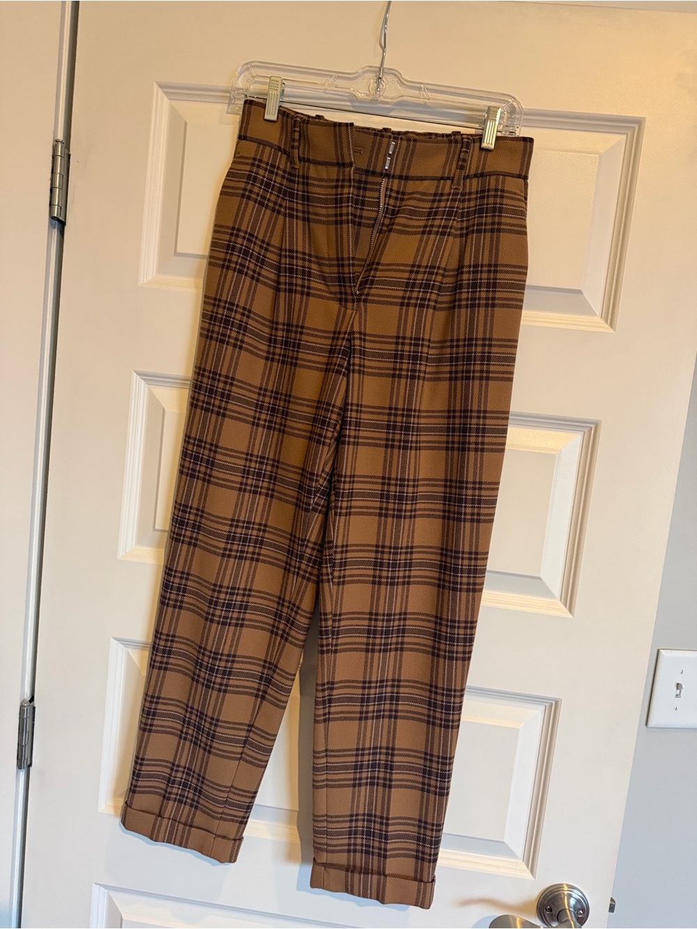 Aritzia Wilfred Brown high waisted trousers size 4